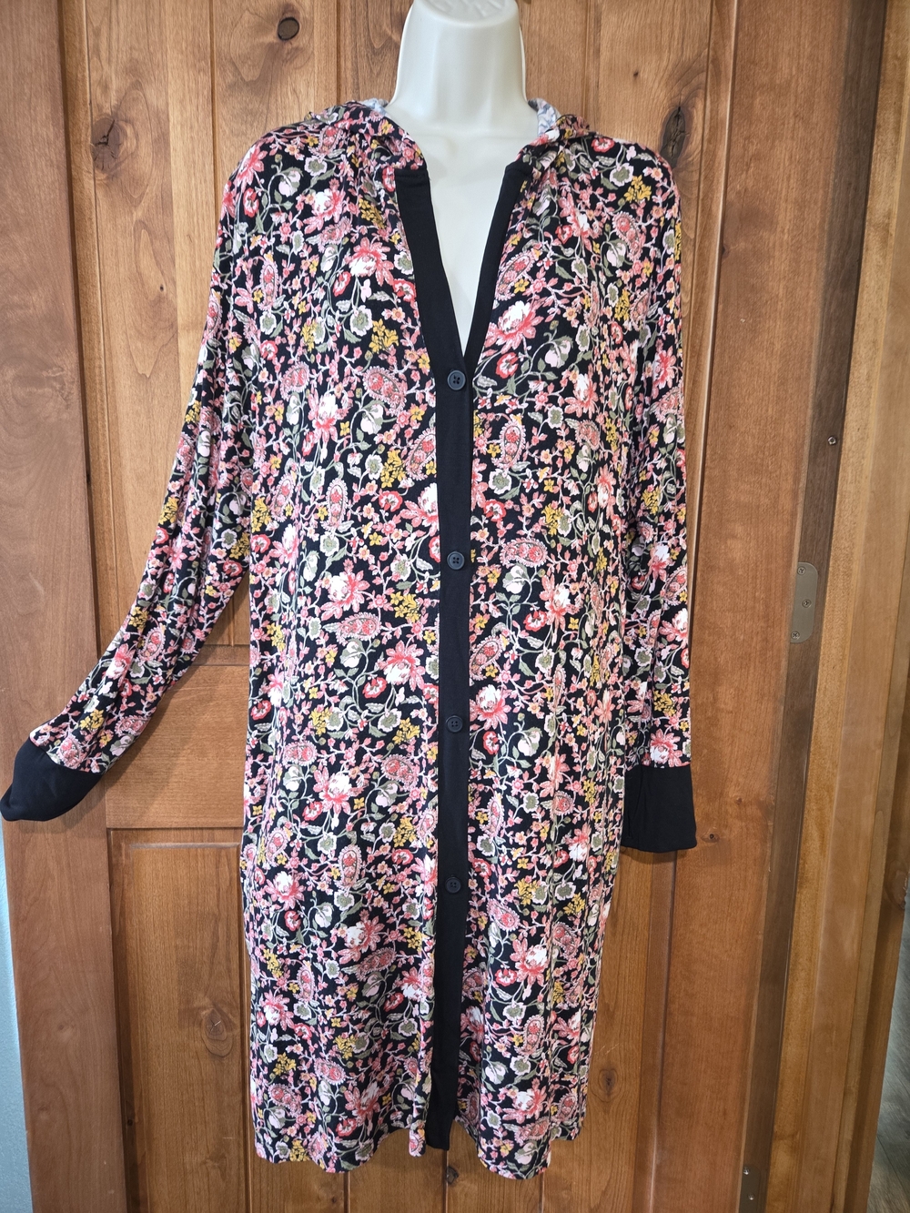 Cuddl Duds Black Floral Button-Front Sleep Robe